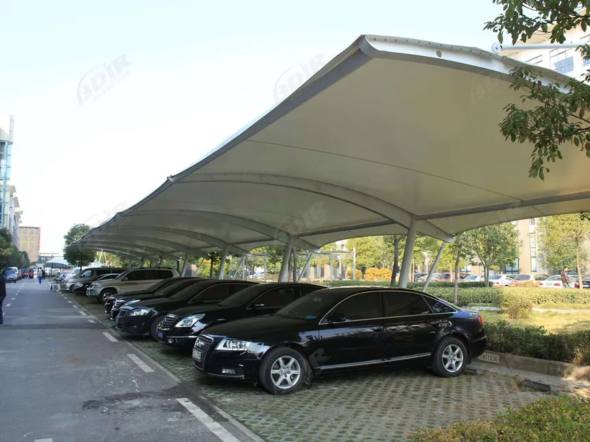 Event and commercial tents